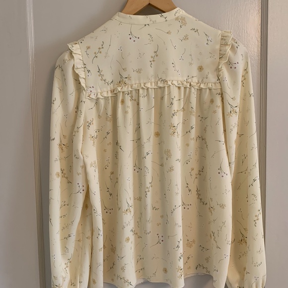 Yellow Floral Blouse - Picture 3 of 4